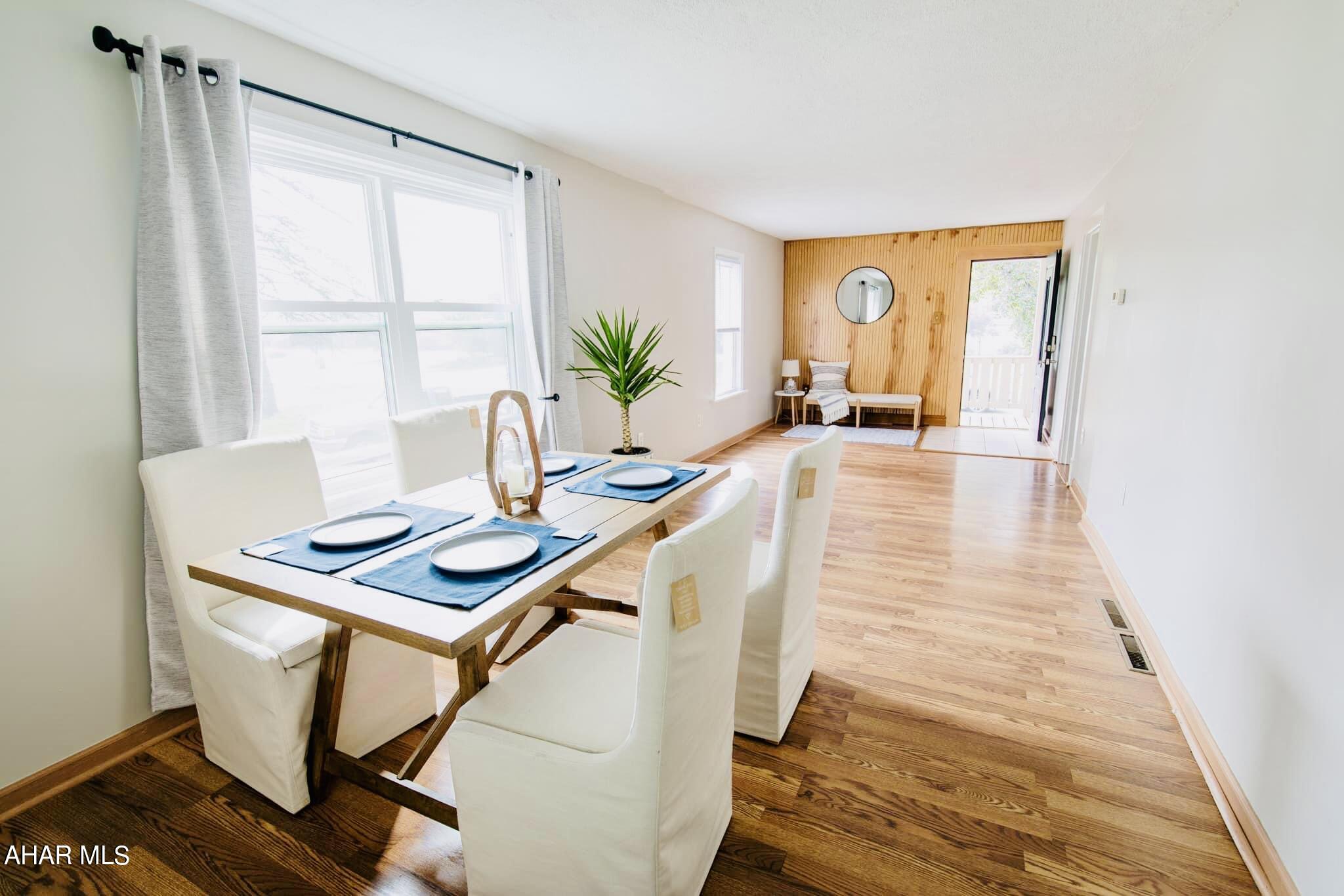 Llyswen - Residential