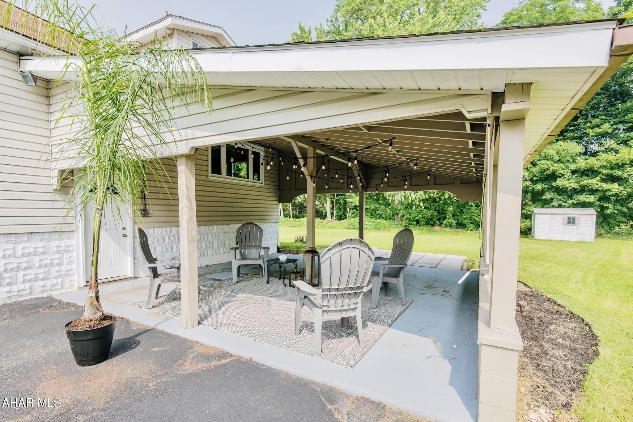 Llyswen - Residential