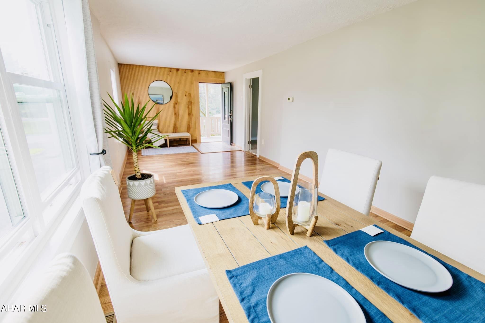 Llyswen - Residential