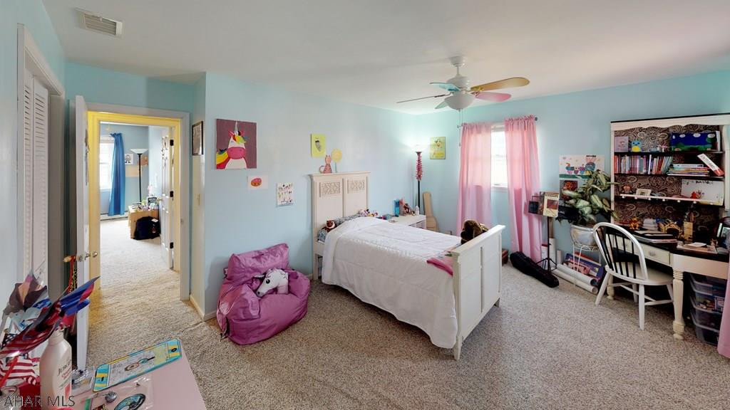 Holliday Heights - Residential