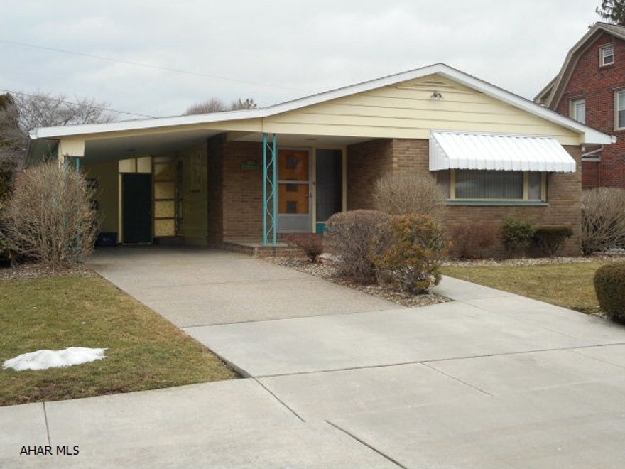 Prime Location. This 2 bedrm, 2 bath, with lst floor family rm, is  located in Mansion Park.  This home has been meticulously maintained.Lots of windows to create a light and bright home. Spacious rooms. Separate laundry rm off the kitchen.Master bedroom with 3/4 bath and large double closet. Large unfinished basement.  Attached l car carport with shed. No more steps to worry about. One floor living at its best. New roof 2015.