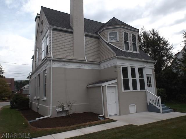 Llyswen - Residential