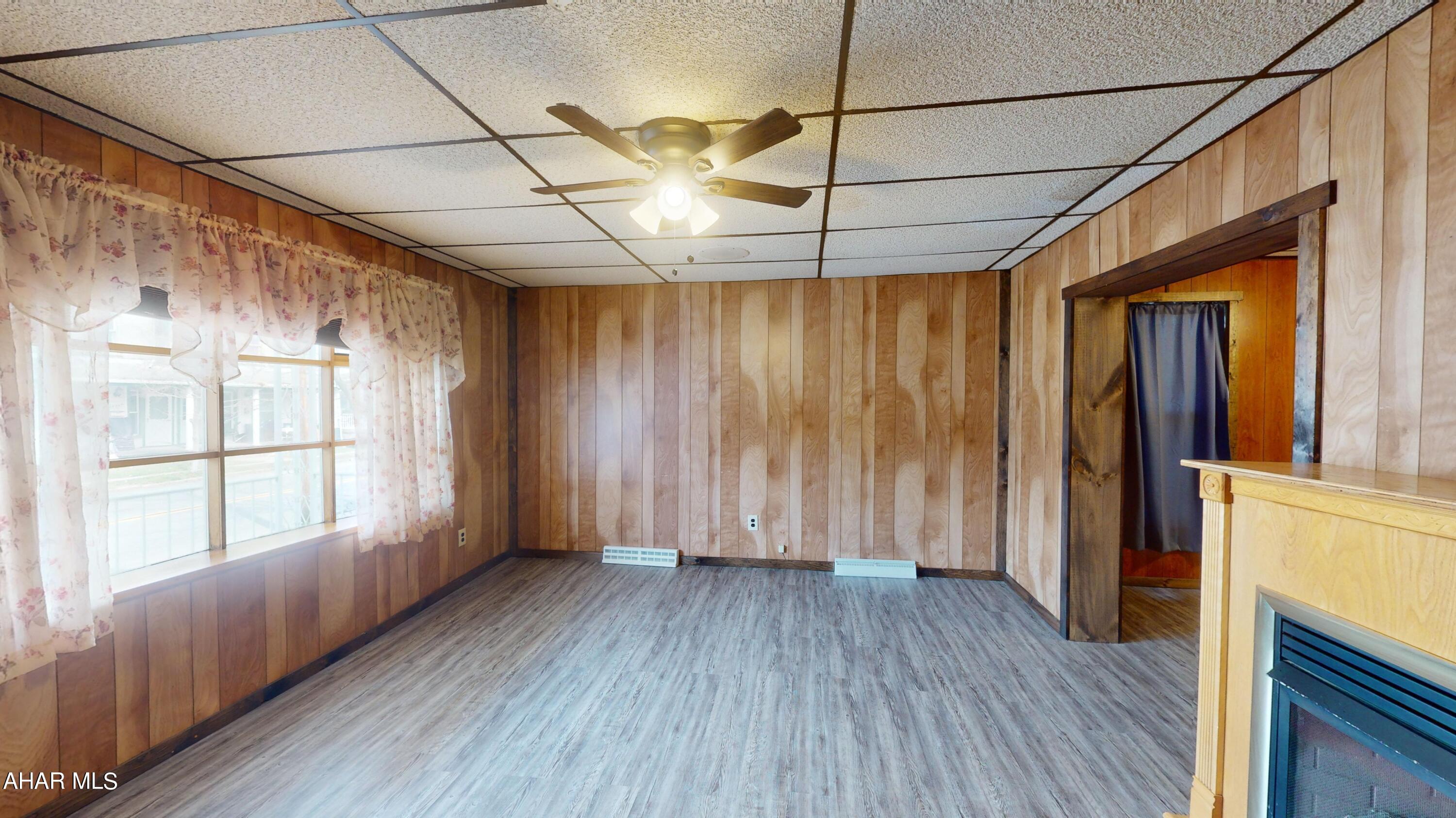 Juniata - Residential