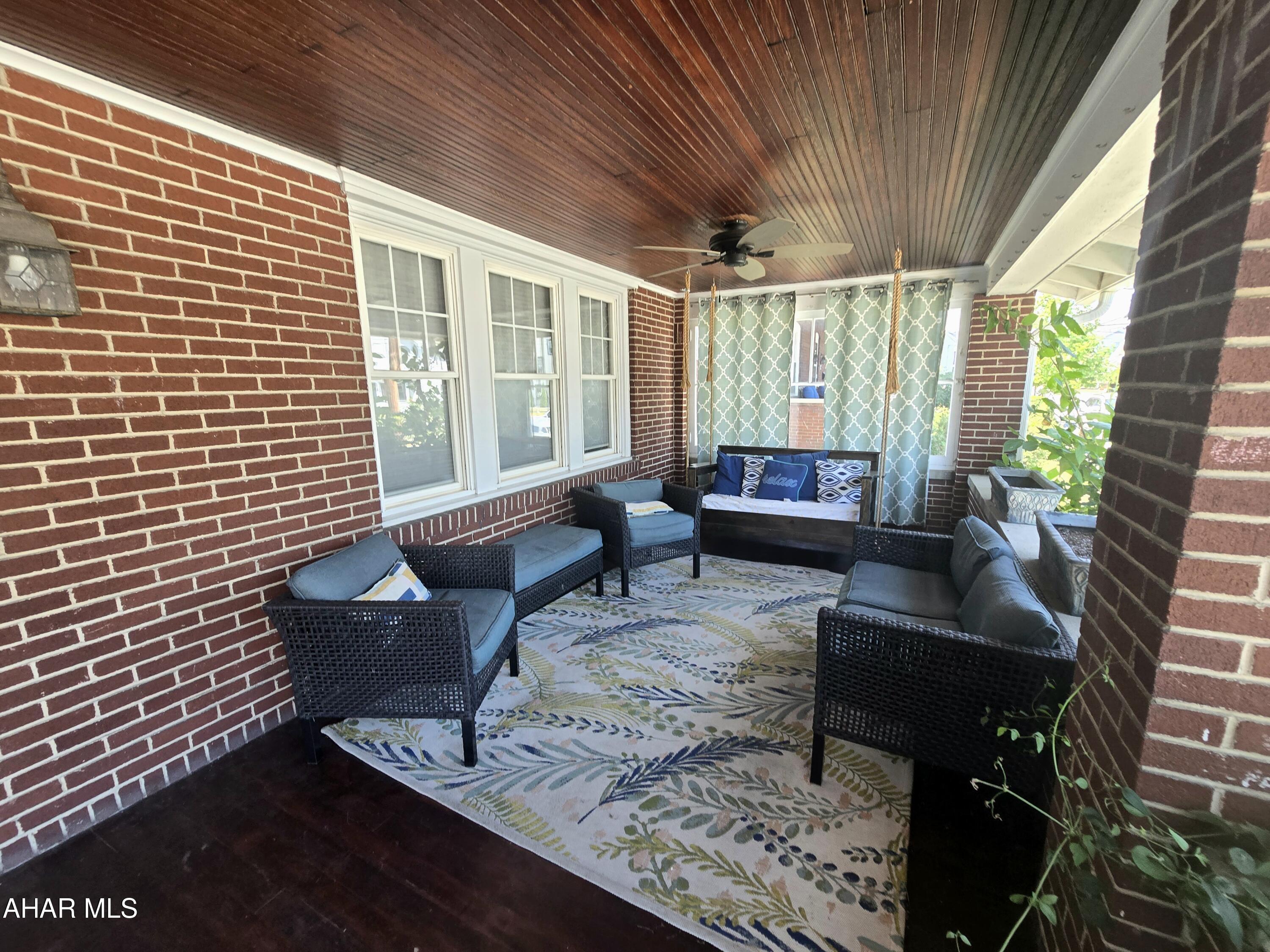 Hollidaysburg - Residential