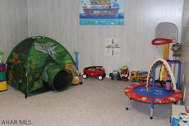 Rolling Hills - Residential