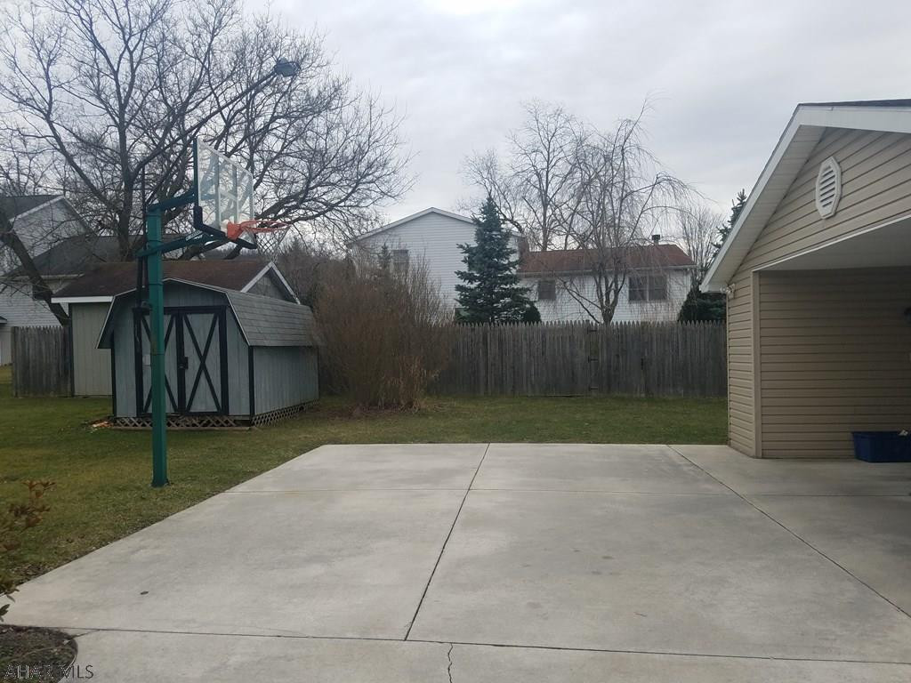 Rolling Hills - Residential