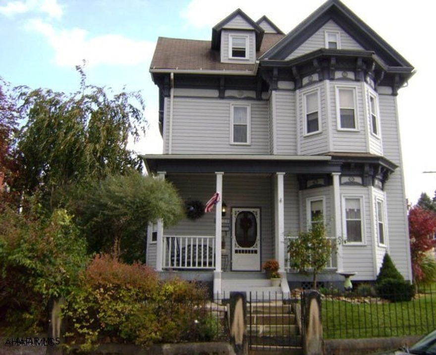 Updated Victorian on double corner lot.  Spacious home features 3 large bedrooms, 1 1/2 updated bathrooms,updated kitchen, 1st floor laundry, spiral staircase, private rear multi patio and covered porch.  Tastefully landscaped. 3 zone heat. Great Mechanics. 12 month average gas bill of $97.  3 Zoned heat.