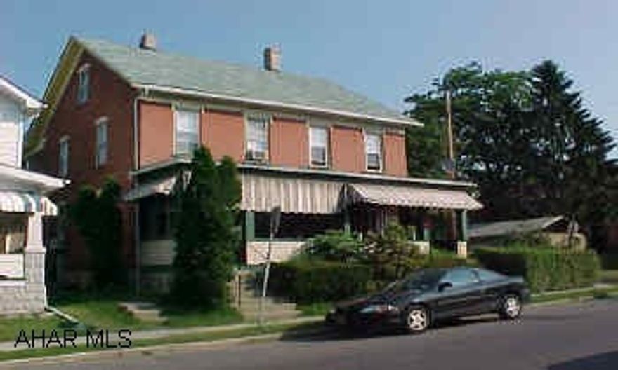 Brick duplex in excellent condition.  New roof in 5/02.  3BR, FDR, kitchen, LR, BA on each side.See Sellers Disclosure for complete list of updates and items included in sale.