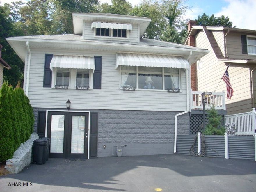 Don't miss out on this great property in the Pleasant Valley area! This home is meticulously maintained with tons of updates! 2 or 3 bedrooms, 2 full baths, 2 kitchens, 2 family rooms, stainless steel appliances in main kitchen & central air. 2 tier deck, shed, 3 off-street parking spaces, plus an additional 90x120 wooded & landscaped lot to the rear of this property. This is a must see home!