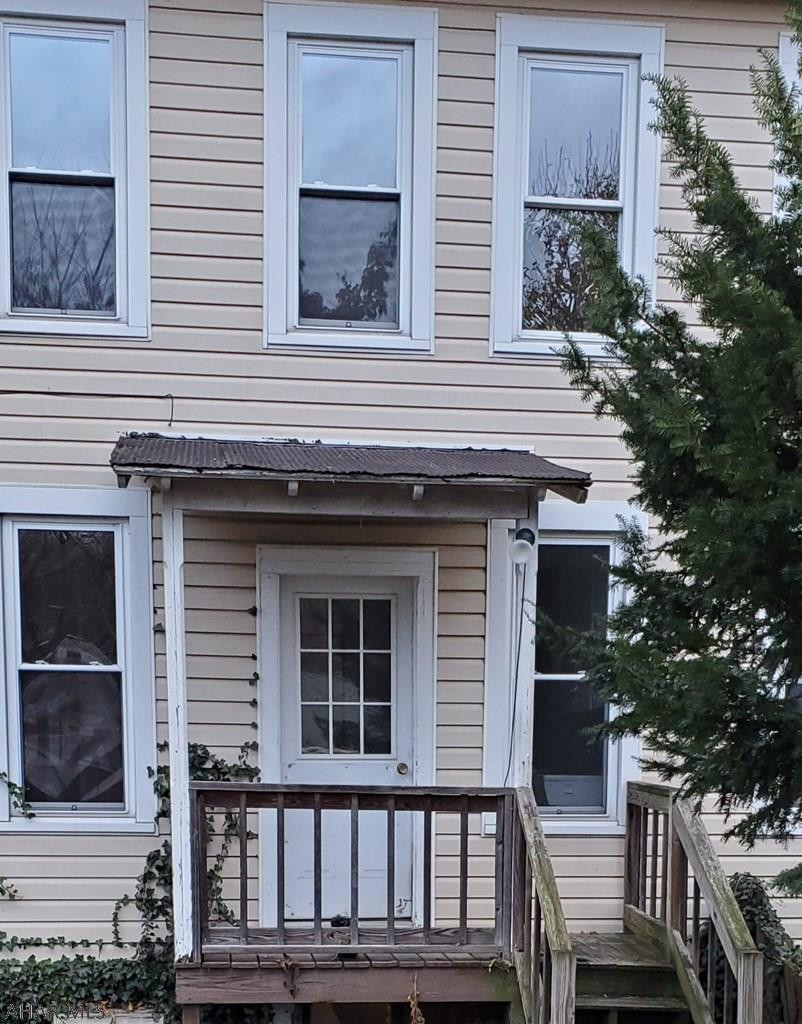 Unknown - Residential Lease