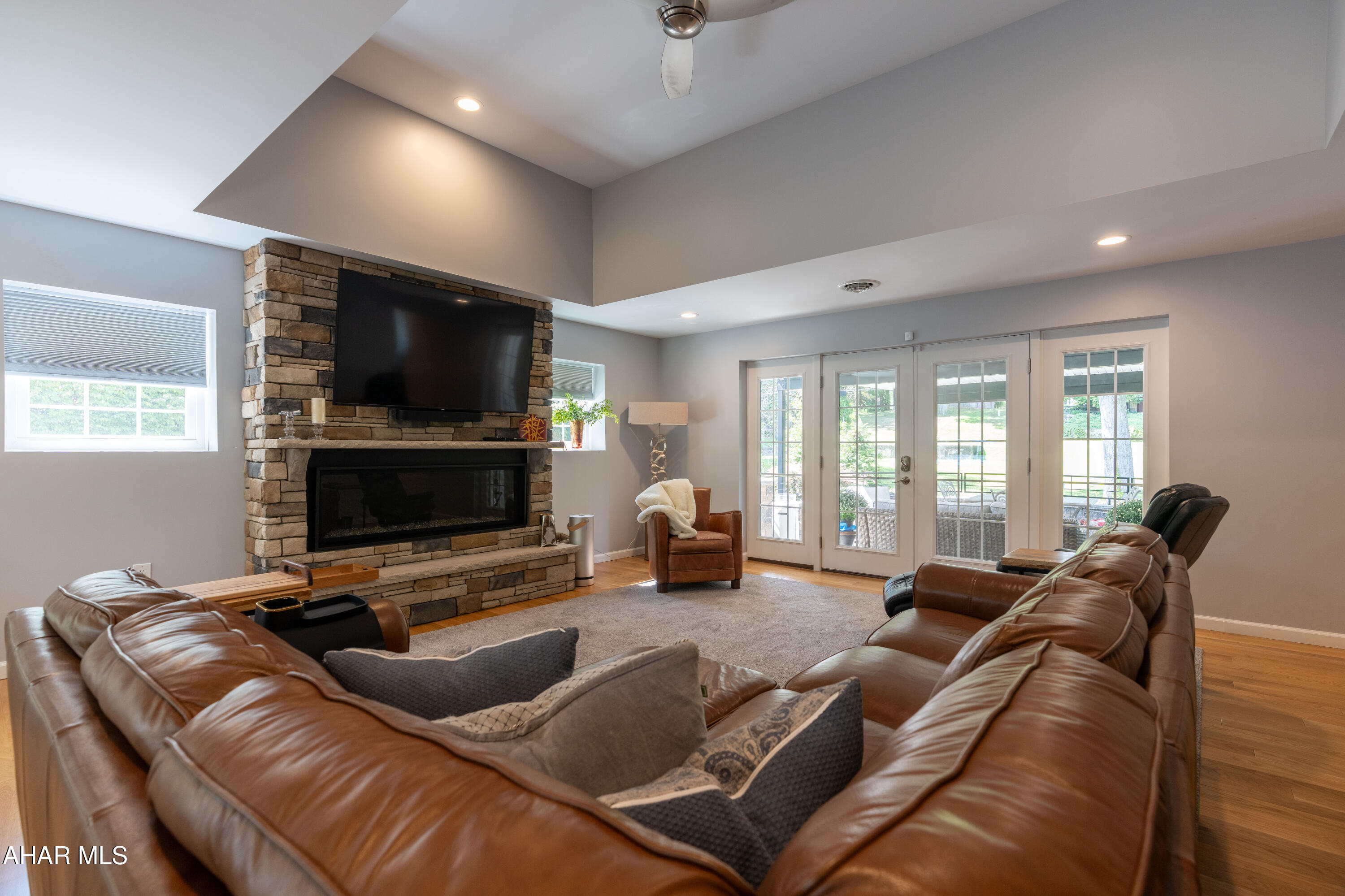 Mansion Park - Residential