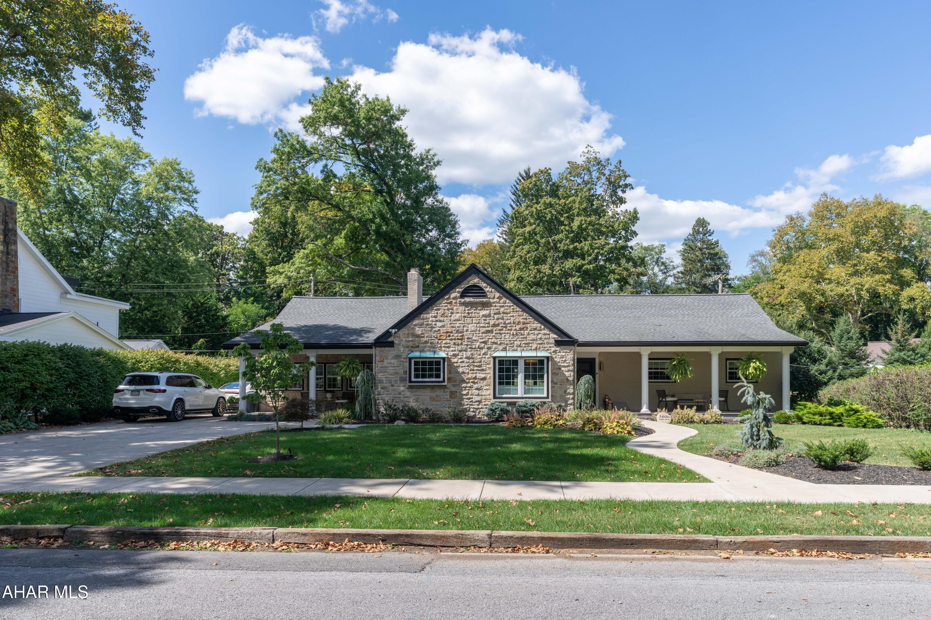 Mansion Park - Residential