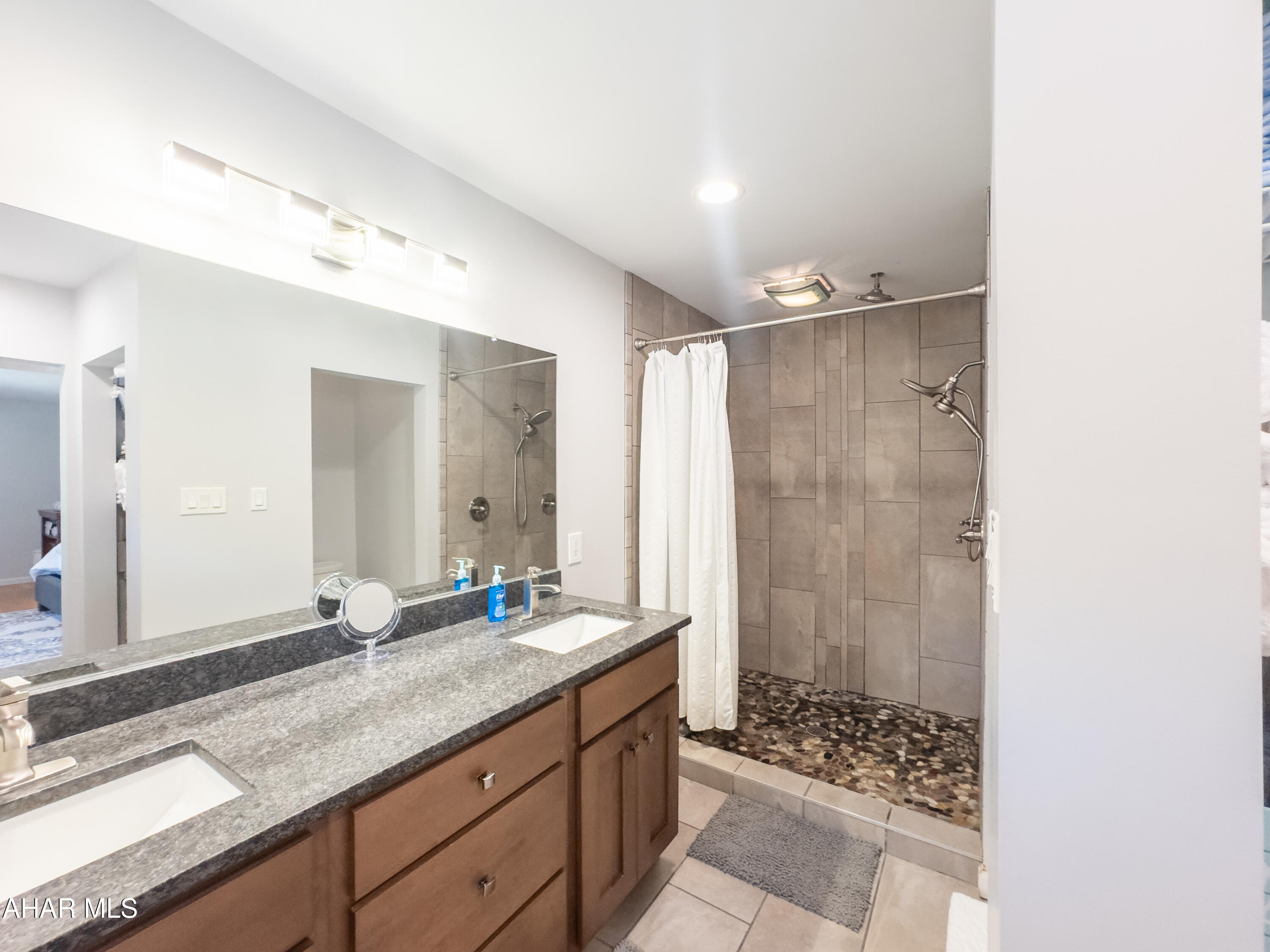 Mansion Park - Residential