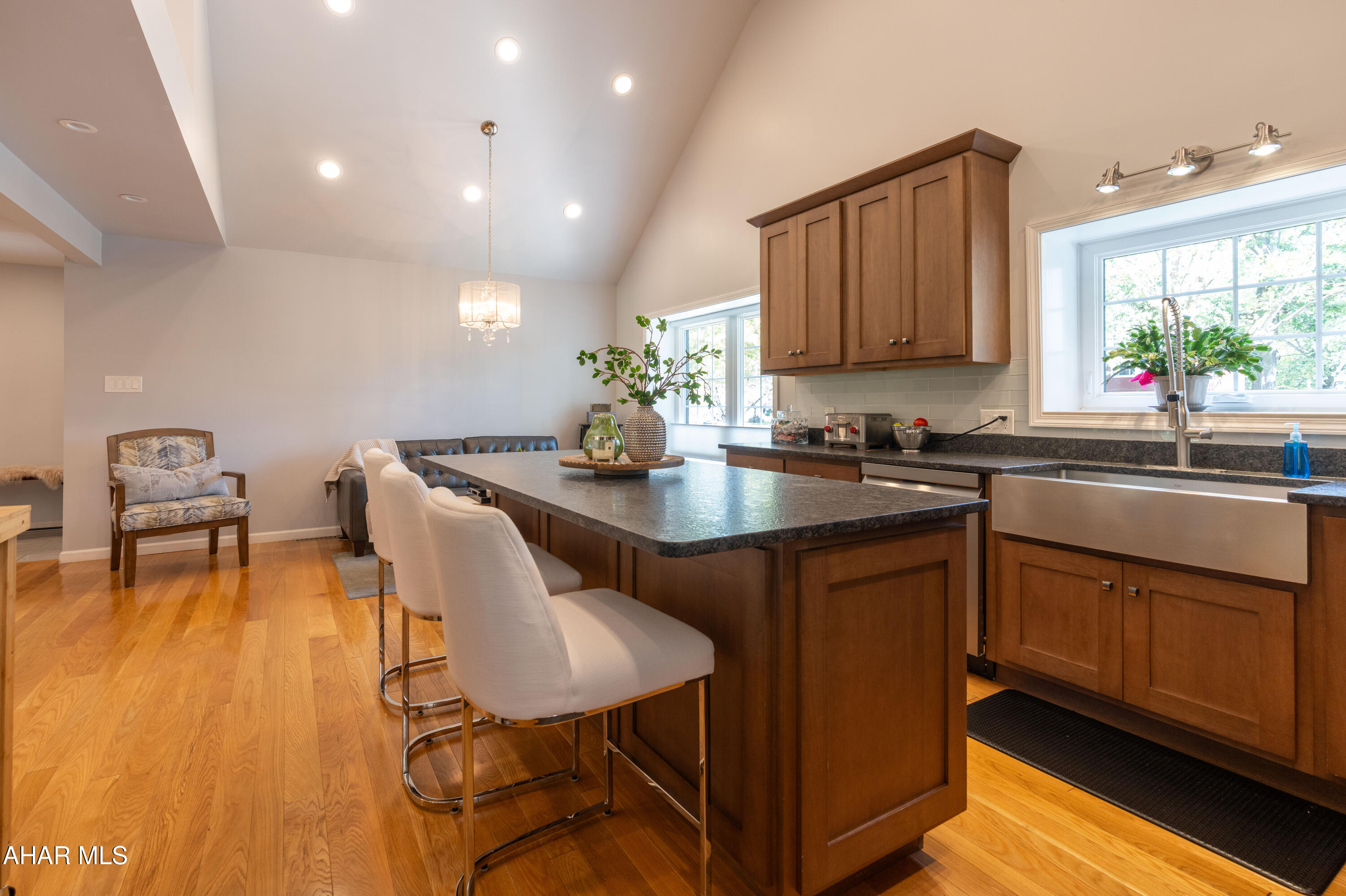 Mansion Park - Residential