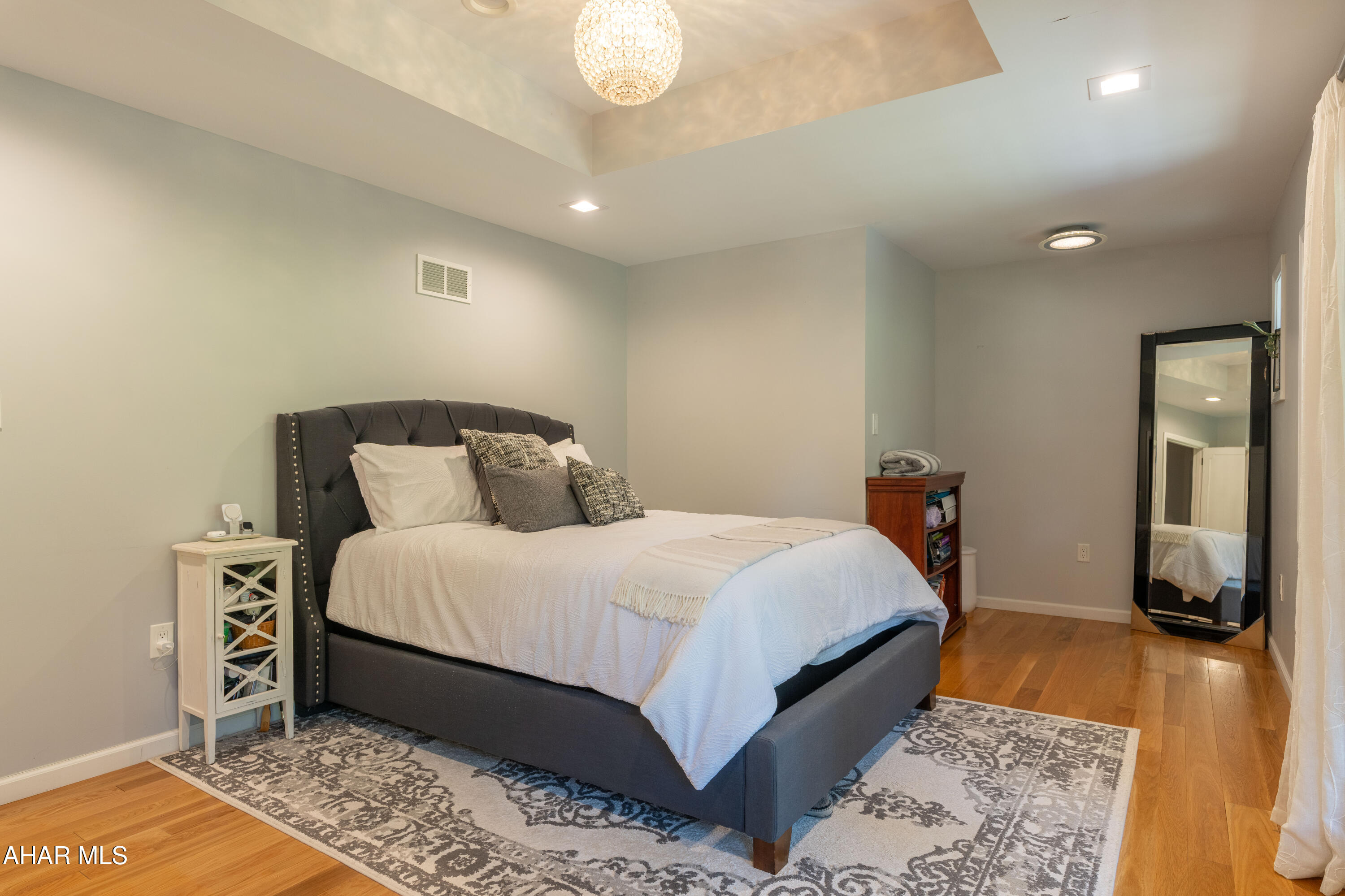 Mansion Park - Residential