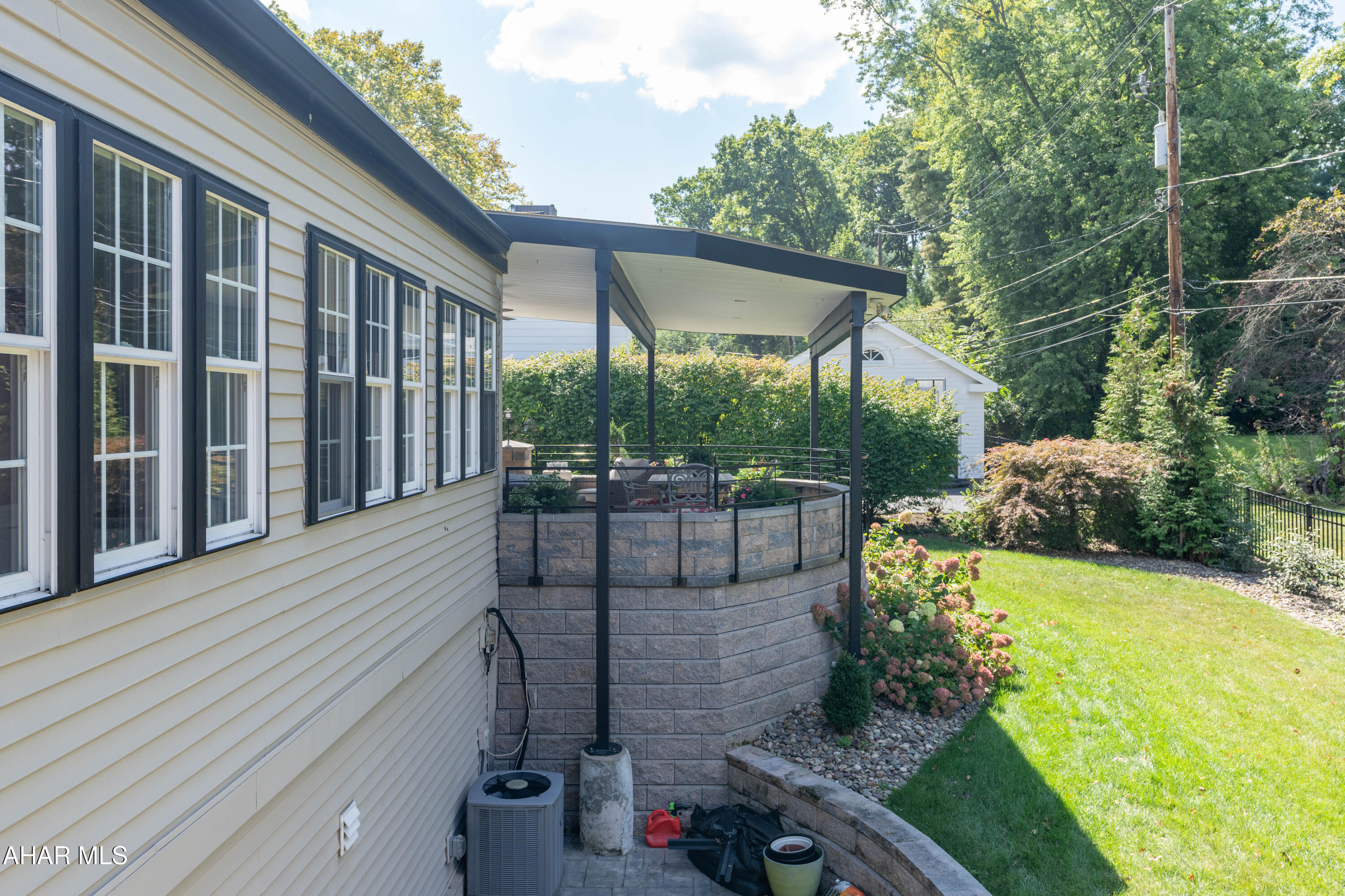 Mansion Park - Residential