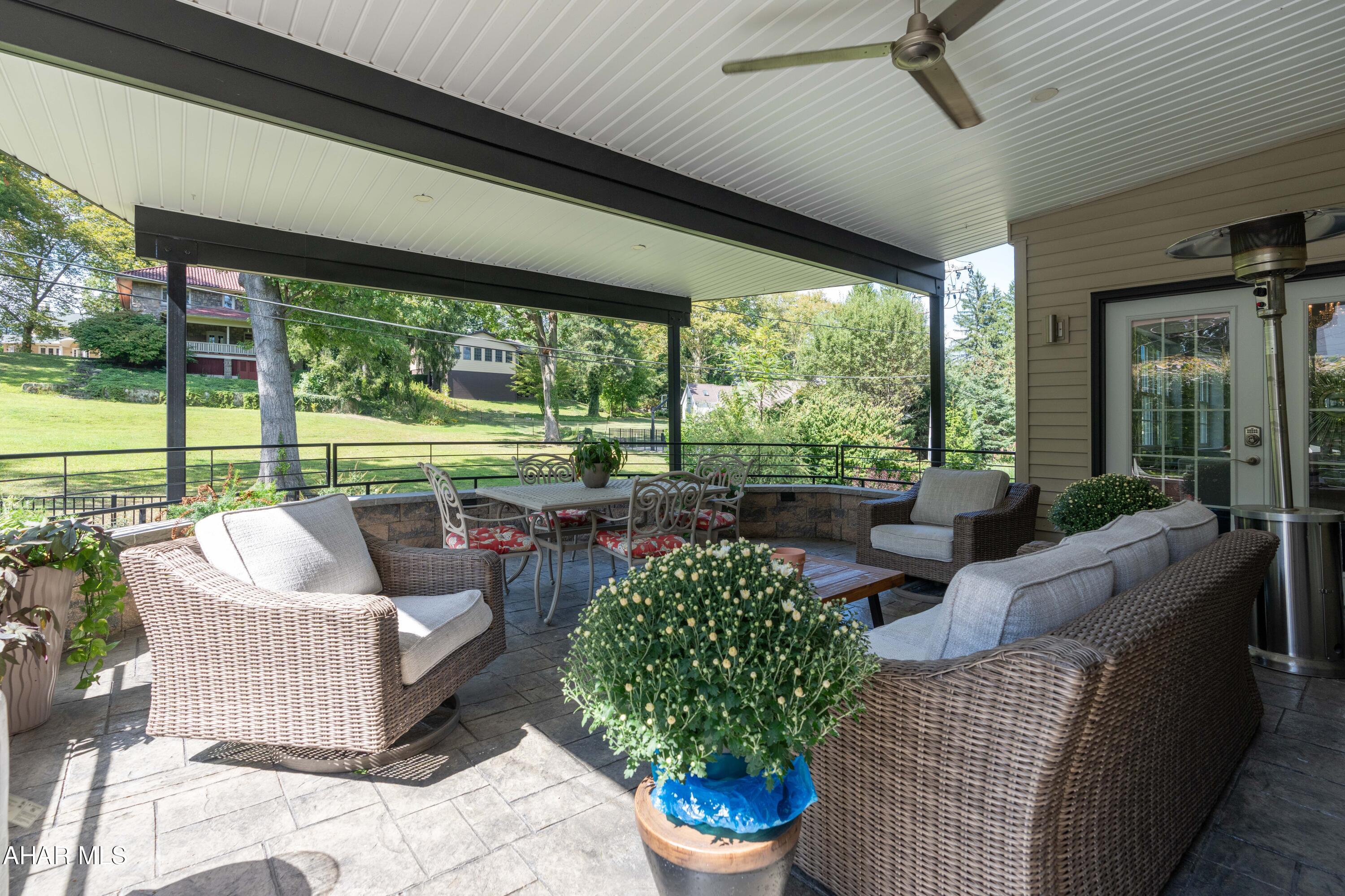 Mansion Park - Residential