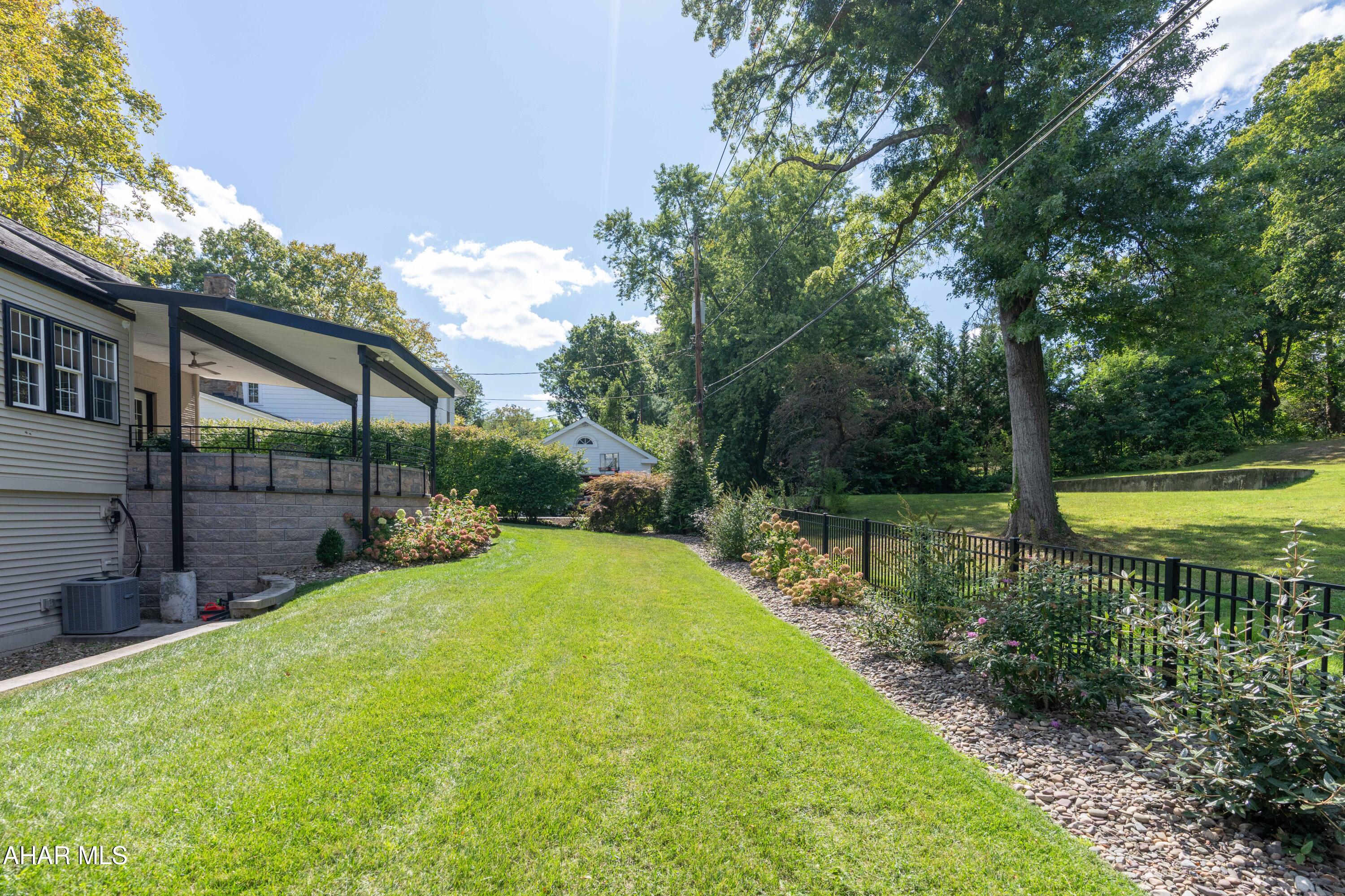 Mansion Park - Residential