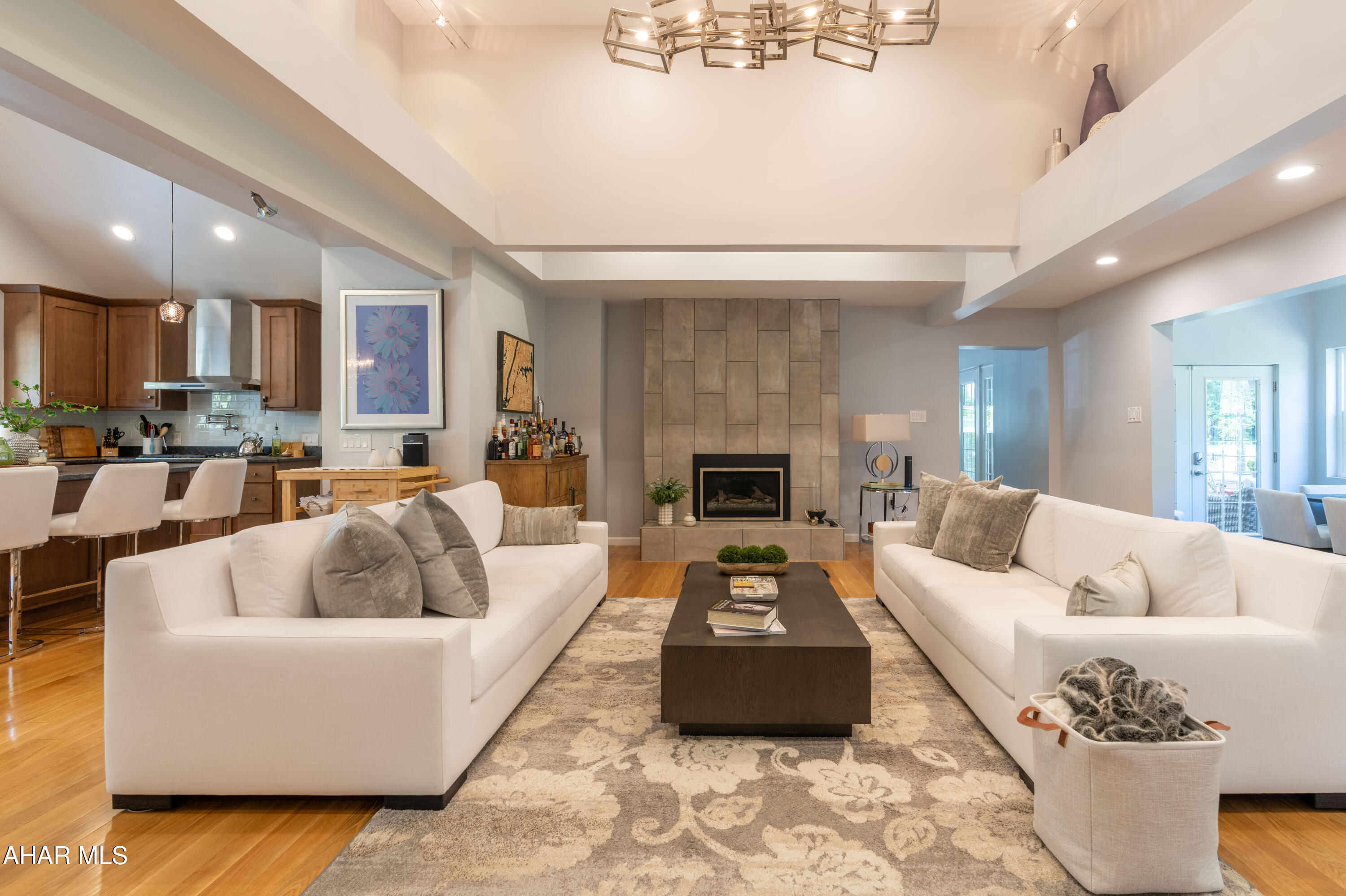 Mansion Park - Residential