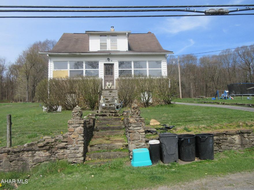 AS-IS sale, seller will make no repairs. Property sold with heavy personals and hazards throughout. Purchasers may use any lender they chose to finance the purchase of a property. However, the seller requires that all non-cash offers must be pre-qualified by Caliber Home Loans, Inc. prior to offer acceptance. For the free pre-qualification, contact John Capehart at (610) 597-3887 or john.capehart@newrez.com