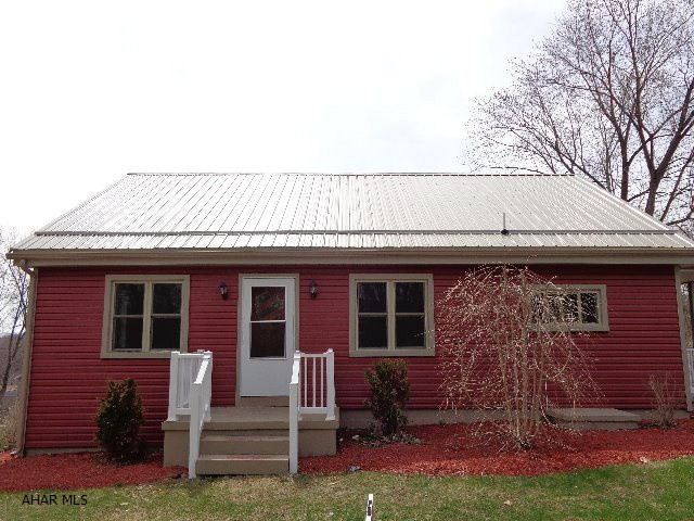 Juniata - Residential