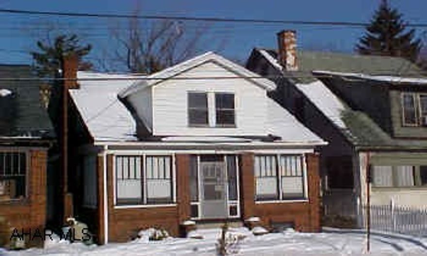 Special Warranty deed - SOLD AS IS off street parking Nice brick home, newer kitchen and Bath, fireplace, enclosed front porch and built in book cases.  #J-740 Special Warranty deed - SOLD AS IS off street parking Nice brick home, newer kitchen and Bath, fireplace, enclosed front porch and built in book cases.  #J-740