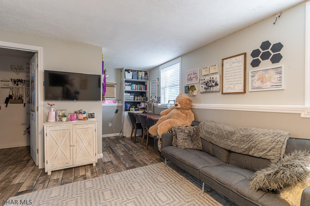 Woodland Terrace - Residential