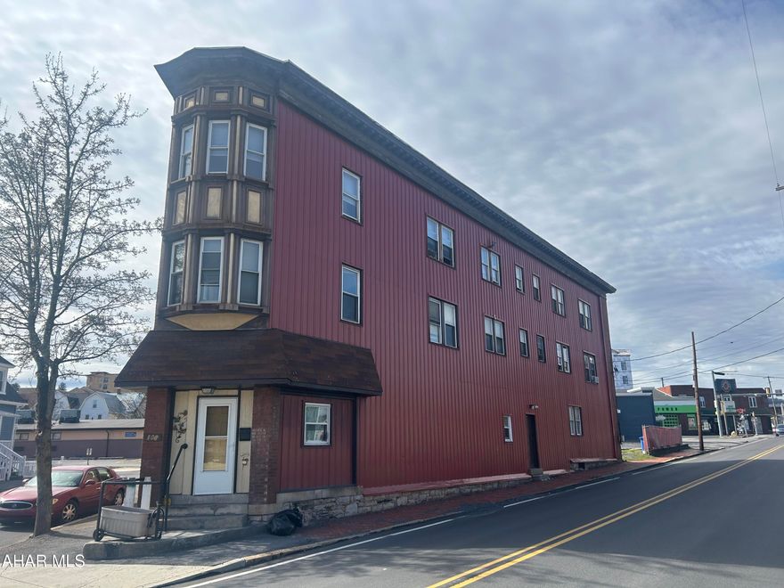 Current turn key investment property w income of $66,948. Large upside potential bringing rents to FMR and turning office back into apartment.

Currently no vacancies.  Month to Month leases

Located directly behind the new Greystone Grand Palazzo and shops.  Enjoy the forward momentum of nearby commercial developments.

Comes with three parcels
01.06-06..-157.00-000
01.06-06..-156.00-000
01.06-06..-155.00-000