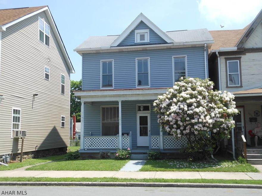 This is a home in Huntingdon Borough. This home has a detached garage for off street parking and storage. The main floor features a living room, family room, 1/2 bath, kitchen, dining room and an enclosed porch. The second floor has four bedrooms and a full bath. Large home with lots of space. With some custom touches, this house could be your home