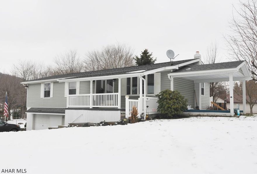 This home is MOVE IN READY!! Cozy 3 bedroom, 1.5 bath home, located in quiet neighborhood, close to ballfields and walking trails. It features 1st floor laundry, master bedroom with 1/2 bath, plenty of storage throughout!  This home is a must see to appreciate! Call today to set up your showing!