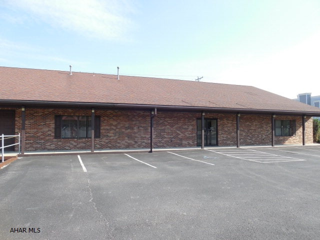 Unknown - Commercial Sale