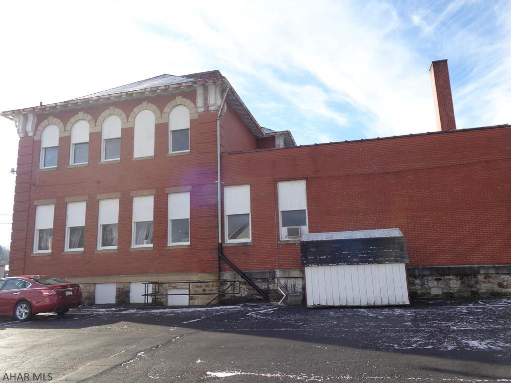 Wehnwood - Commercial Sale