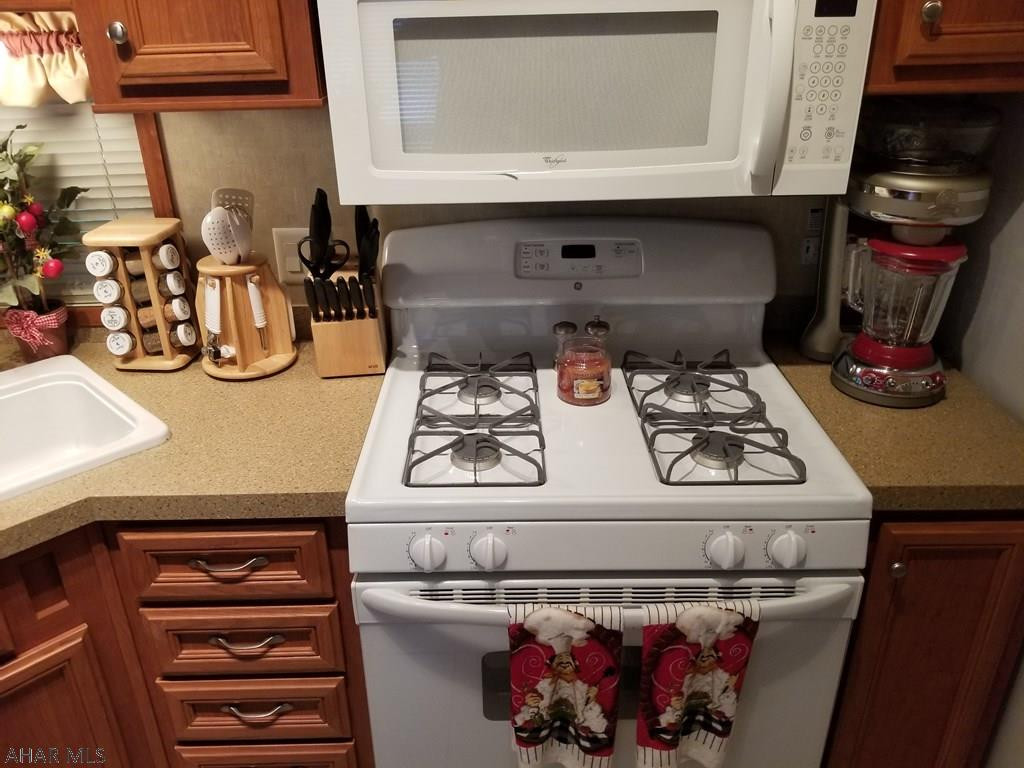 Glendale Yearound - Residential