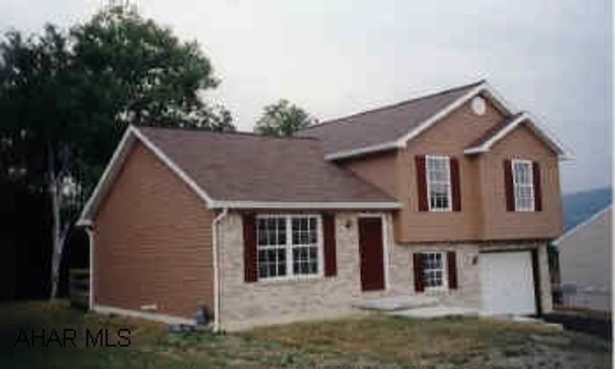 BEAUTIFUL BRAND NEW SPLIT-LEVEL. 3 BEDROOM, 2 BATH, 2 LIVING AREAS, GARAGE & DECK. 10 YR. WARRANTY. UP JUNIATA GAP ROAD TO 1ST LEFT ONTO CHERRY STREET. GO 2 BLOCKS, TURN RIGHT ONTO KETTLE STREET. 2ND HOUSE ON RIGHT.