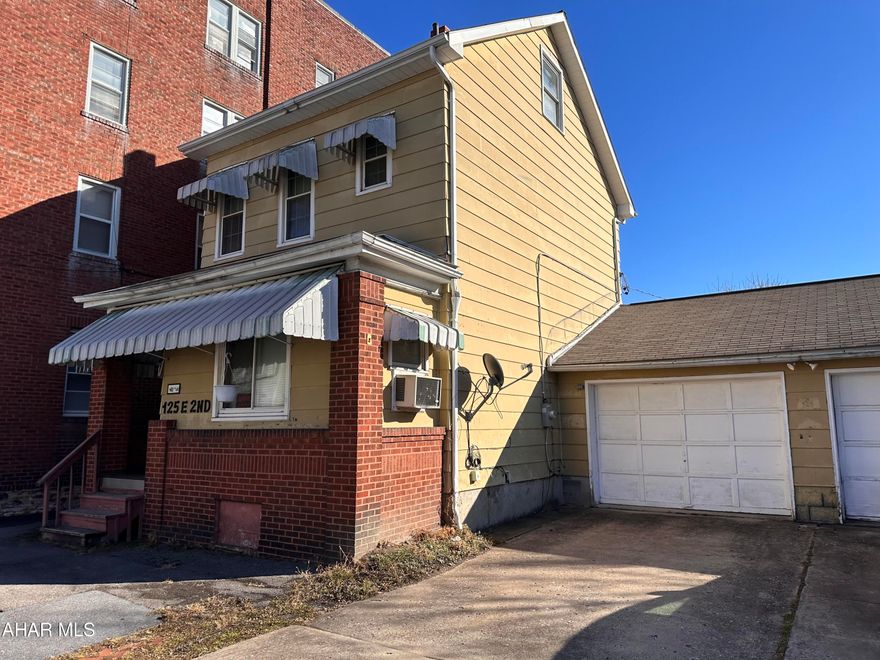 East end area home sitting on a 75x120 lot with an attached 2 car garage. Currently used as an investment property with a good return. This 3 bedroom, 1.5 bath home has an open living/dining/kitchen area, plus main floor laundry closet, half bath, and a family room. Second level has 2 bedrooms and a full bath, and third level includes a bedroom.