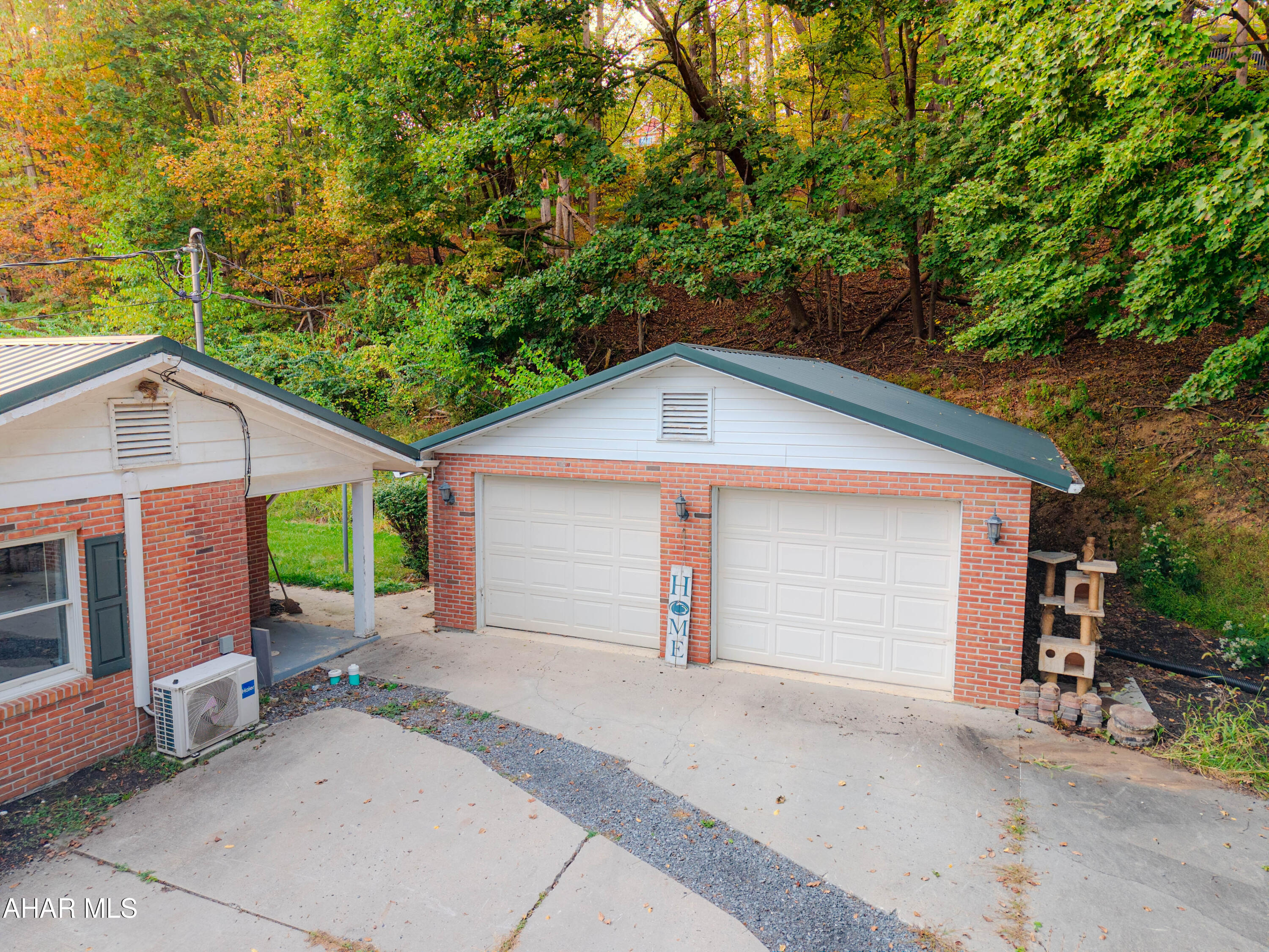 Barclay - Residential