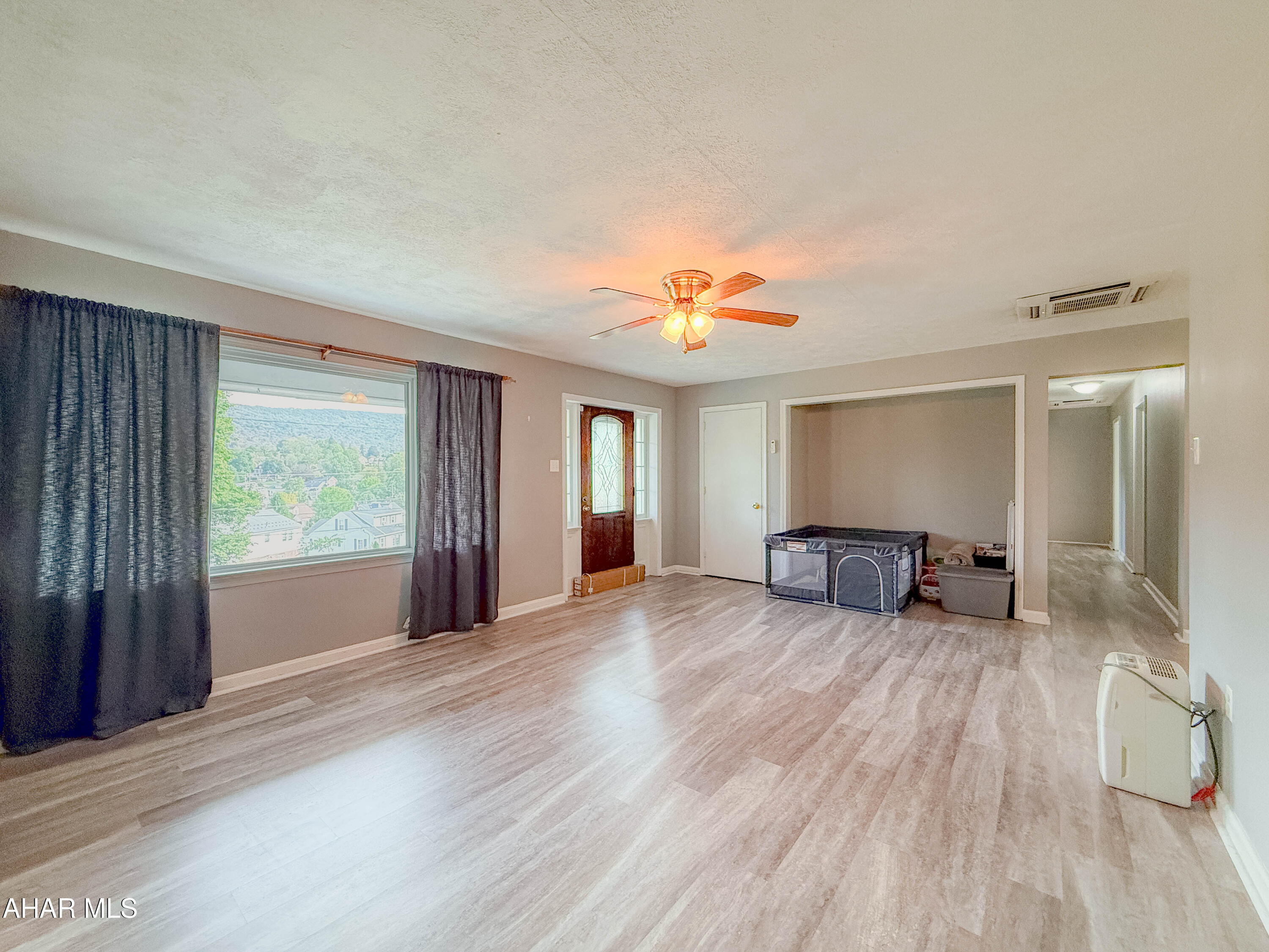 Barclay - Residential