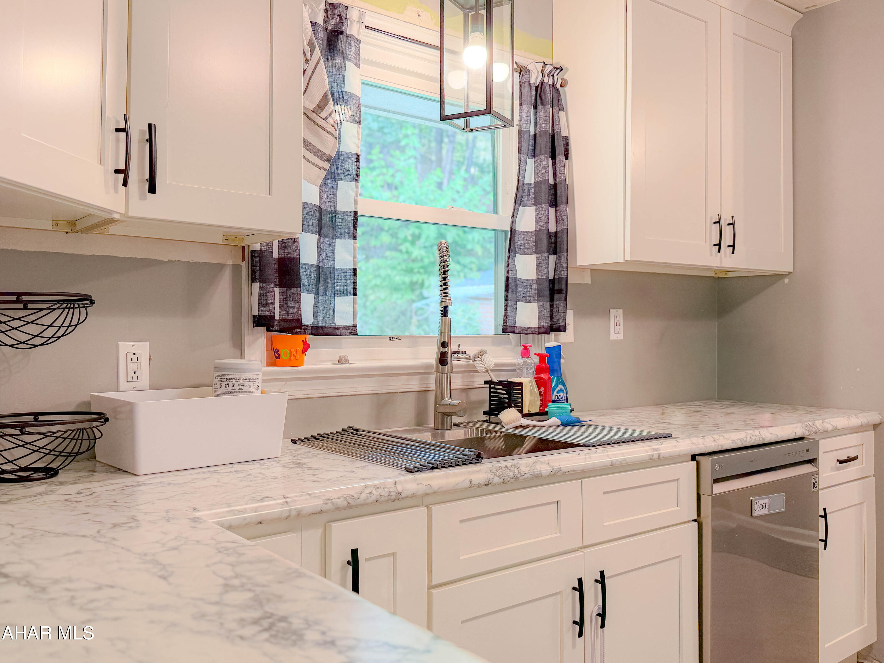 Barclay - Residential