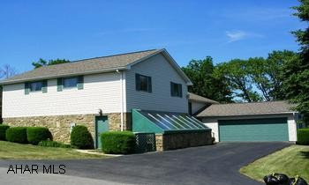 Holliday Heights - Residential