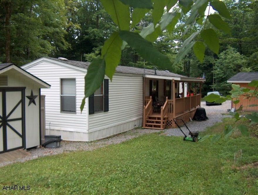 Spectacular 2 BR single wide mobile home on corner lot. Like new! gas fireplace & shed. Located in Glendale Yearound.. A gated community with all the amenities.