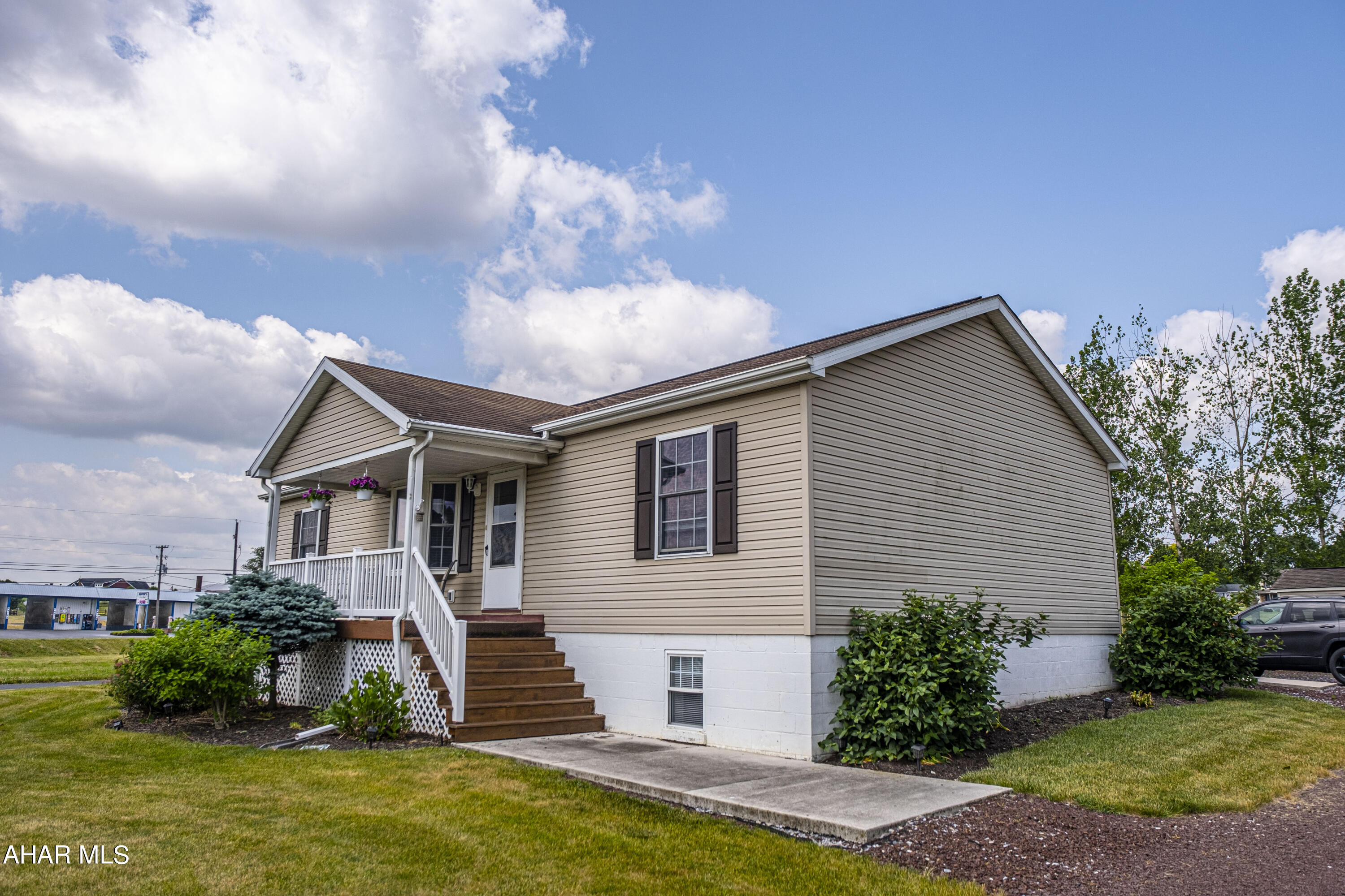 Unknown - Residential