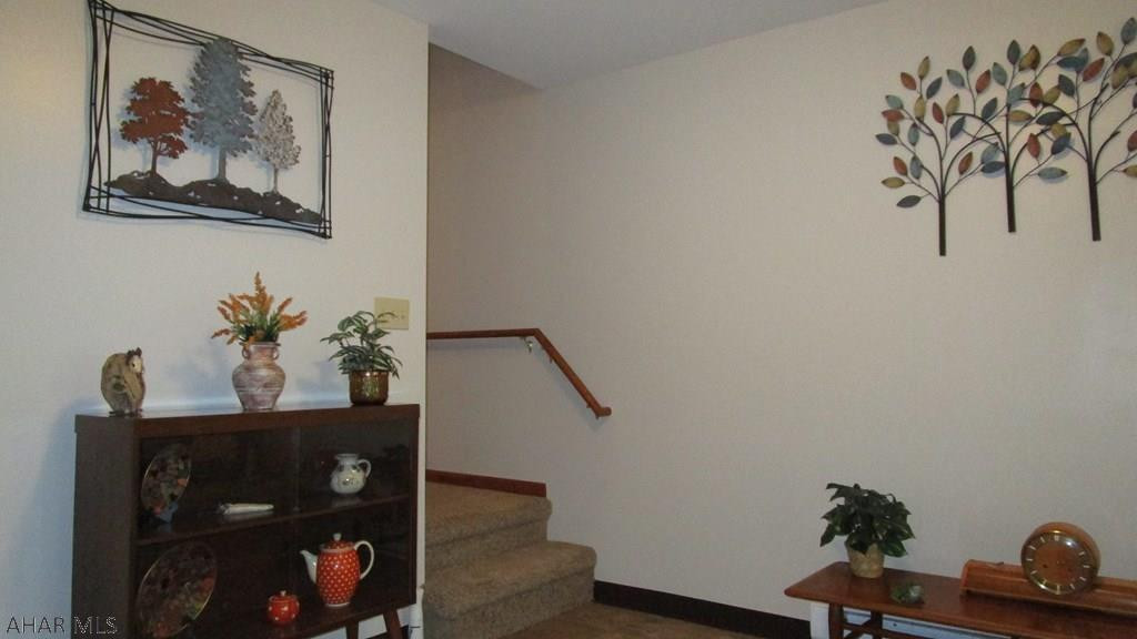 Glendale Yearound - Residential