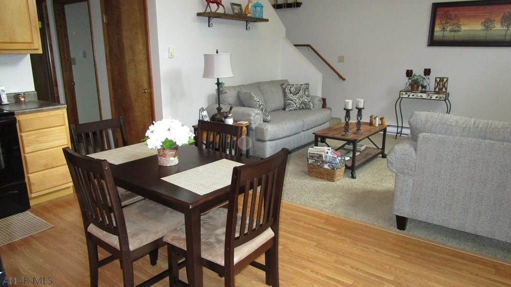 Glendale Yearound - Residential