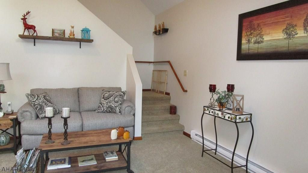 Glendale Yearound - Residential