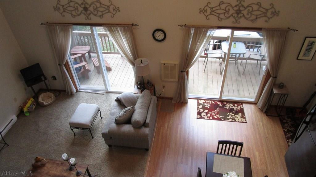 Glendale Yearound - Residential