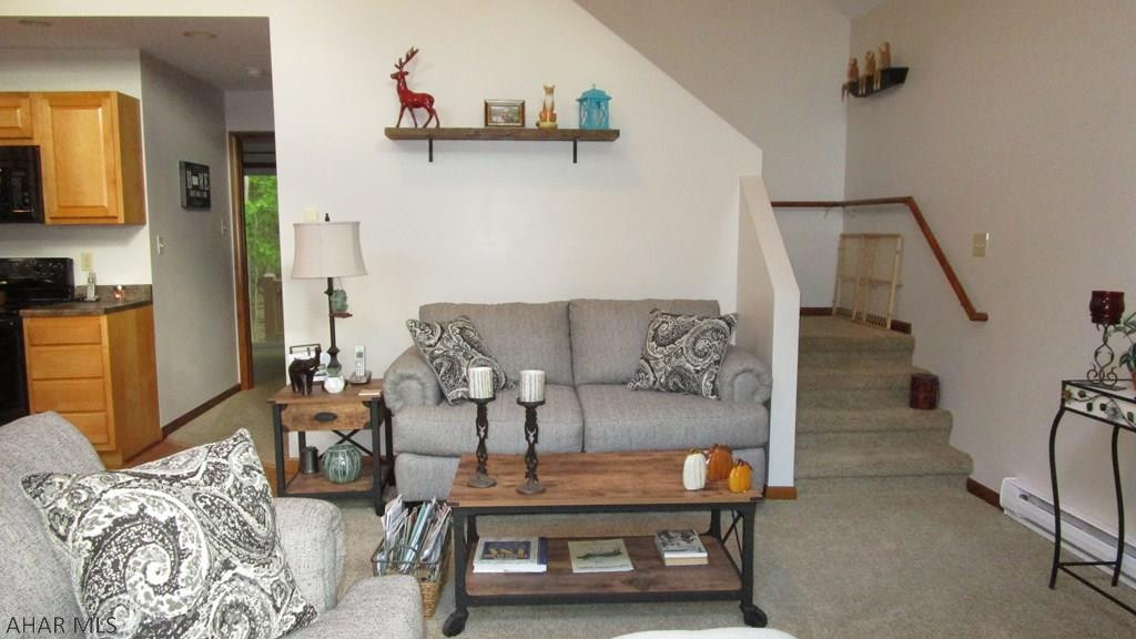 Glendale Yearound - Residential