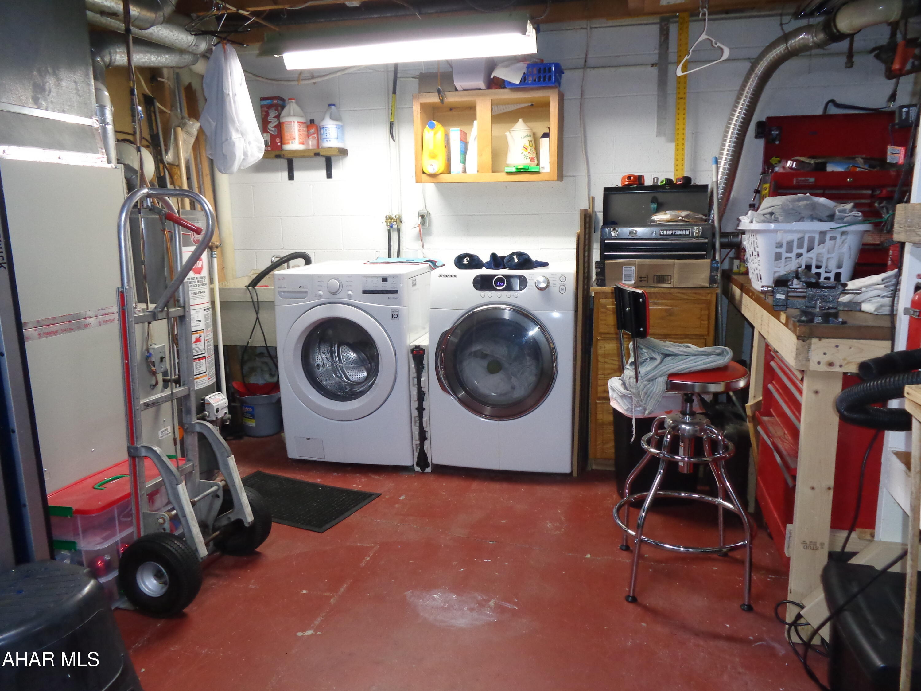 Maple Hollow - Residential