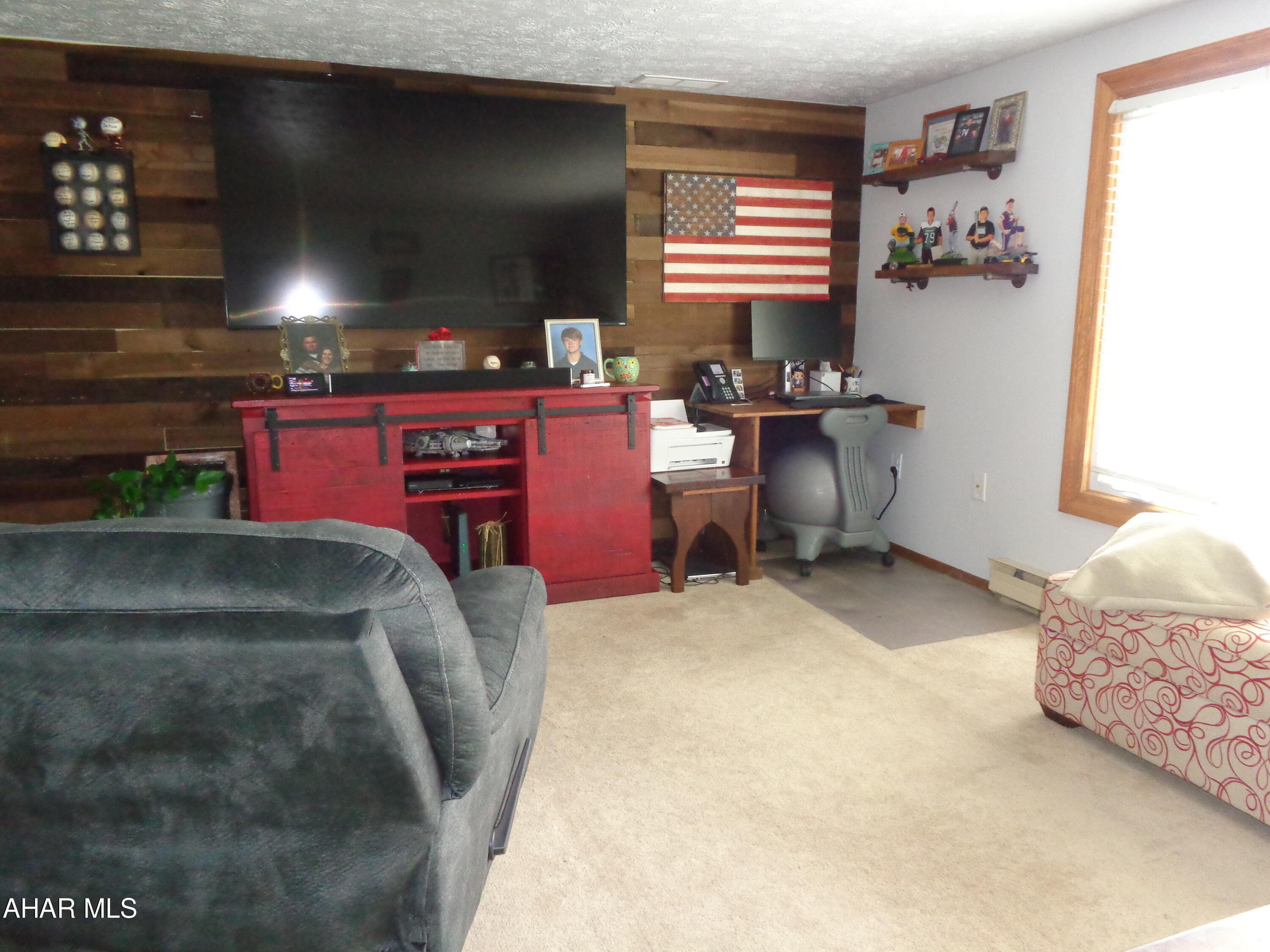 Maple Hollow - Residential