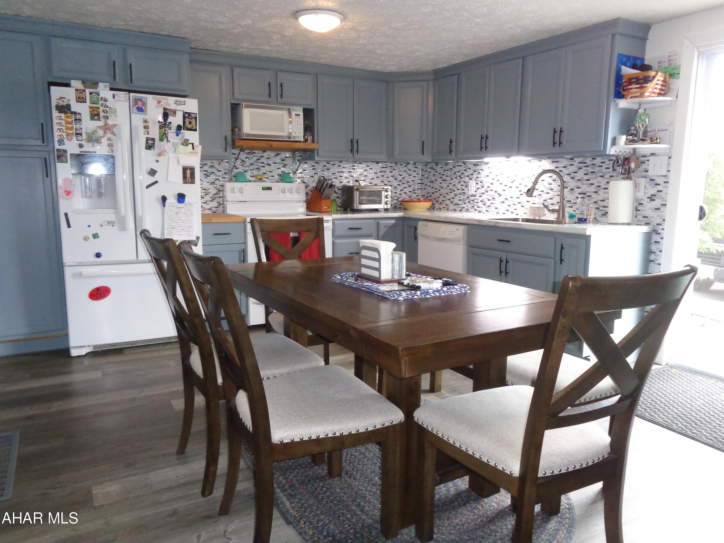 Maple Hollow - Residential