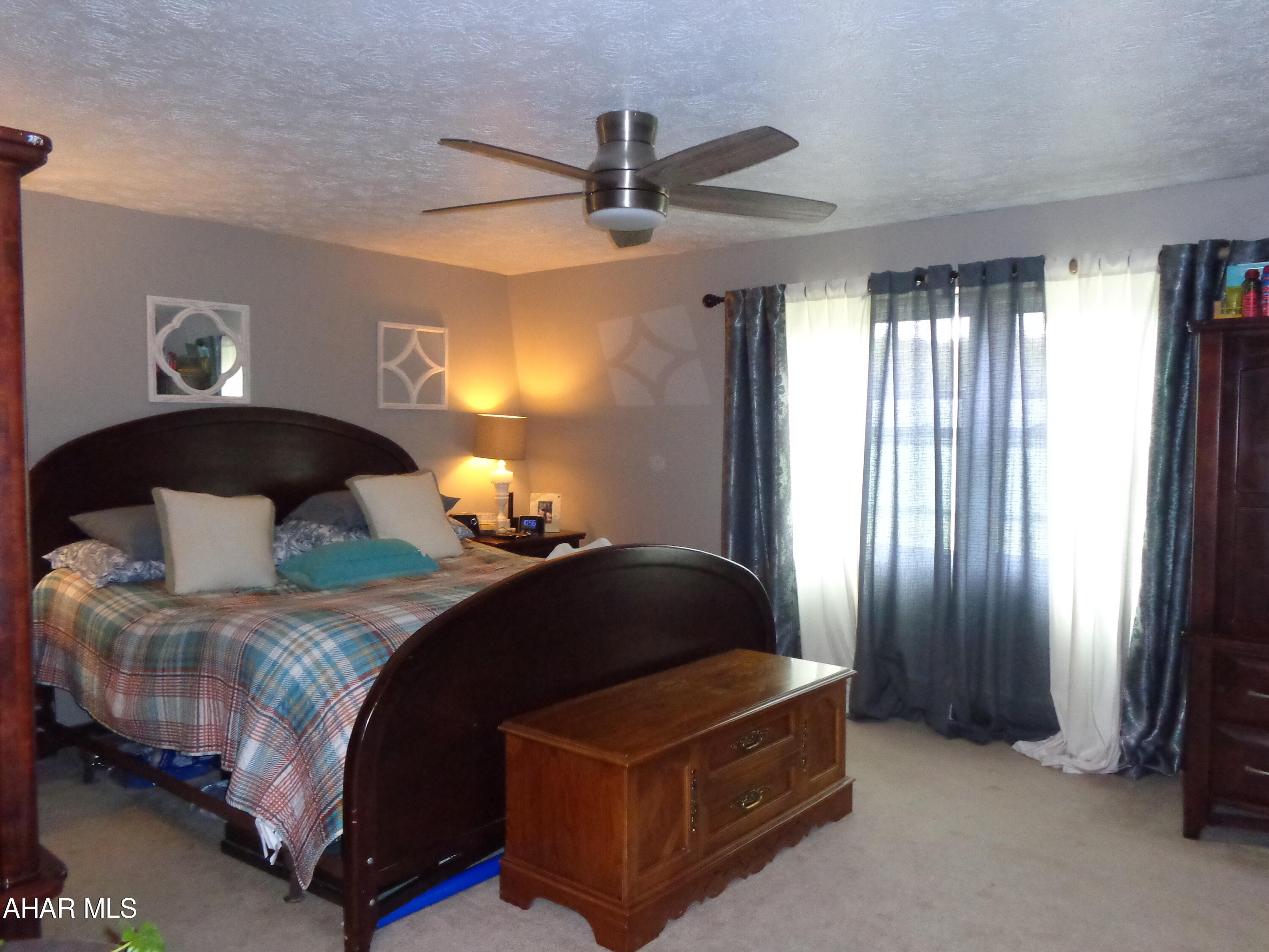 Maple Hollow - Residential